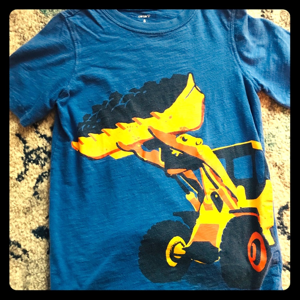 Boys gently worn T-shirt